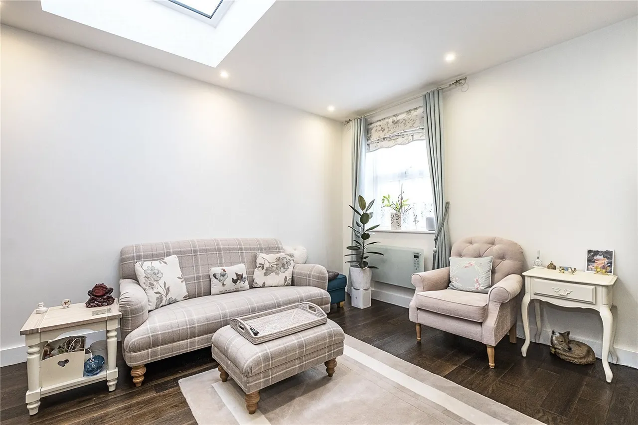 High Road, Whetstone, N20, photo 9