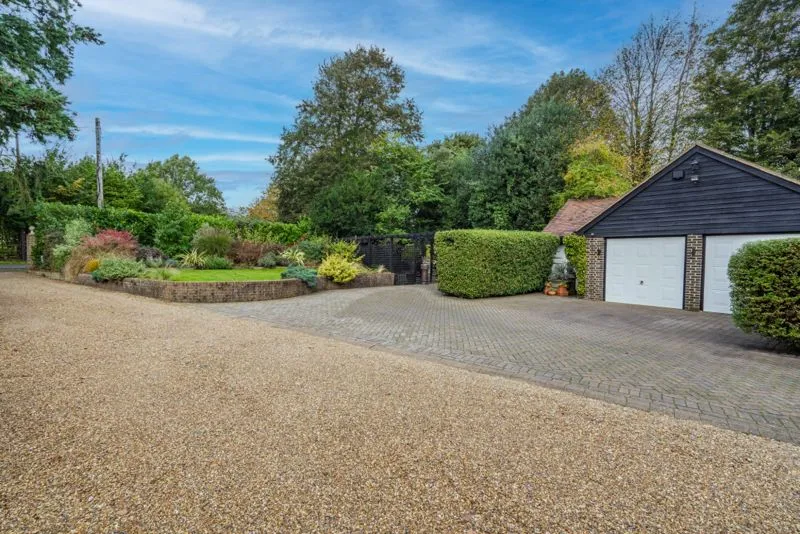 Grange Lane, Cookham SL6 9RP, photo 23