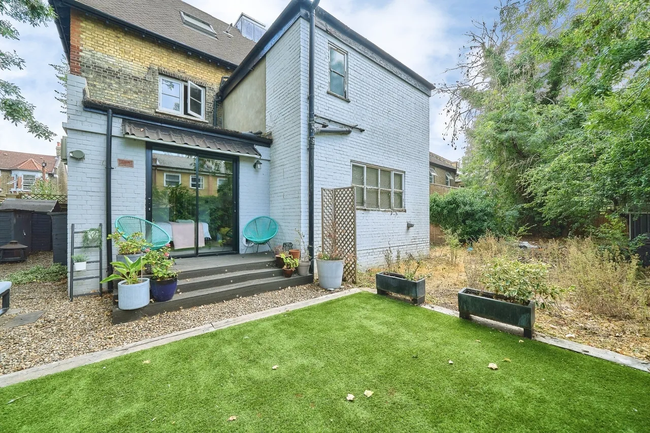 Carnarvon Road, Stratford, London, E15, photo 15