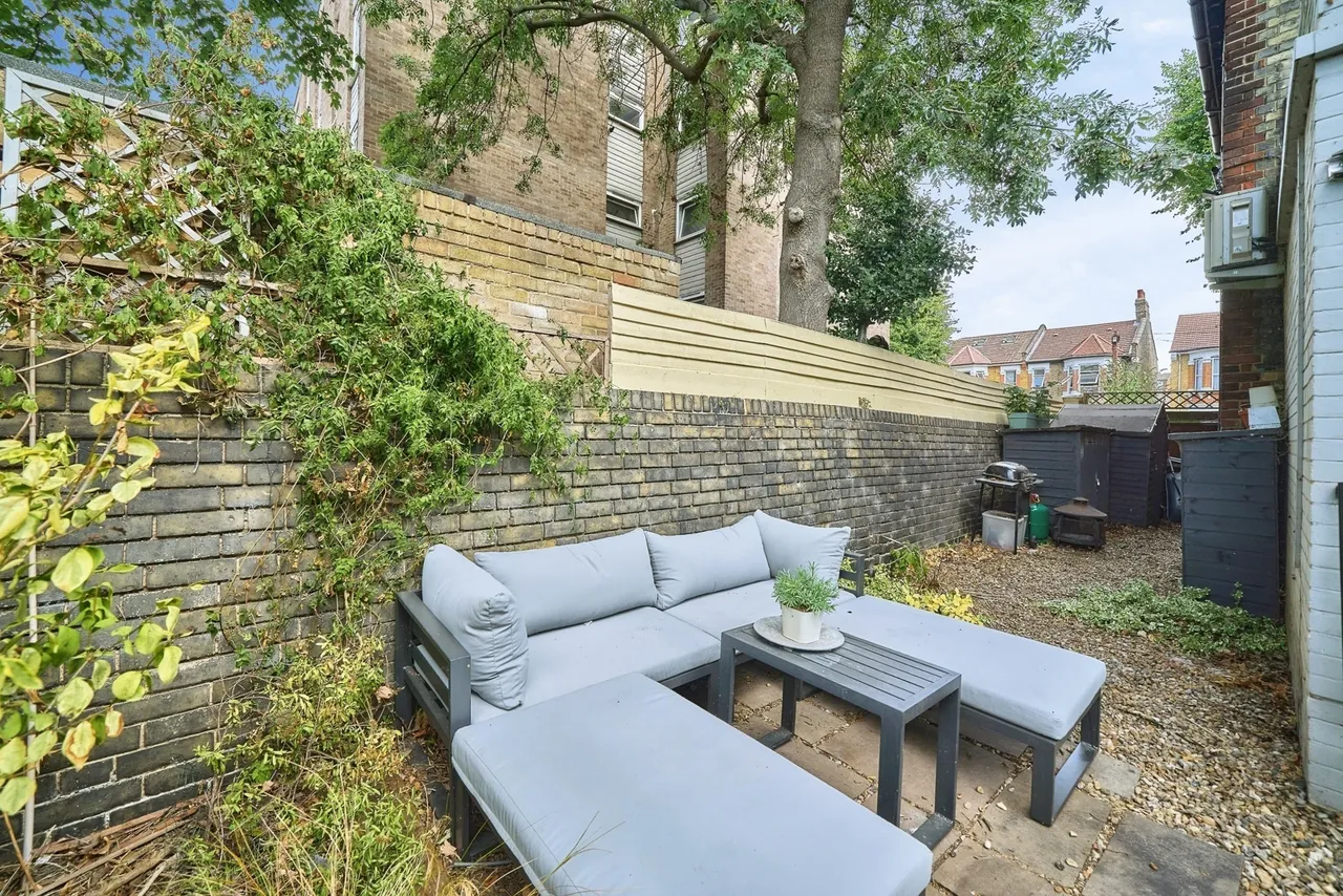 Carnarvon Road, Stratford, London, E15, photo 16