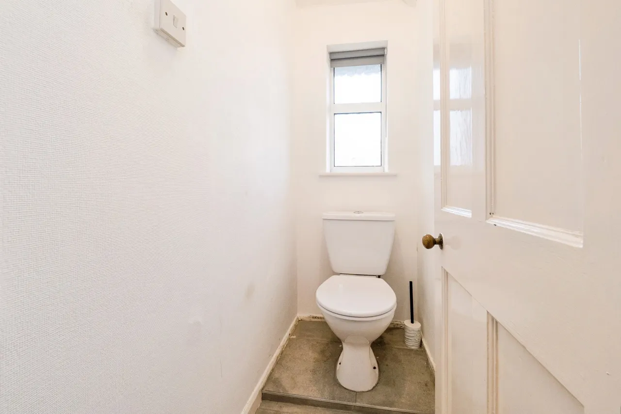 Ilchester Road, Dagenham, RM8, photo 7