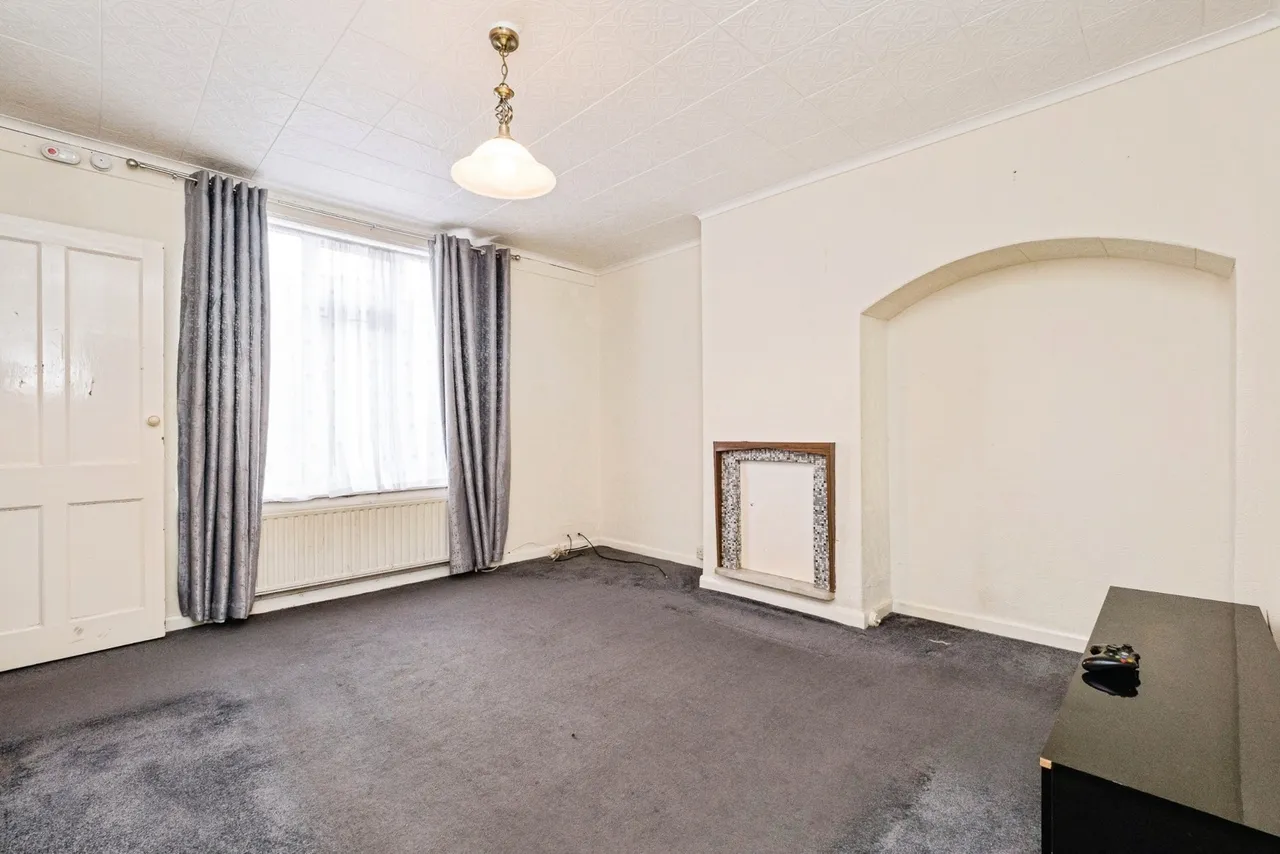 Ilchester Road, Dagenham, RM8, photo 3