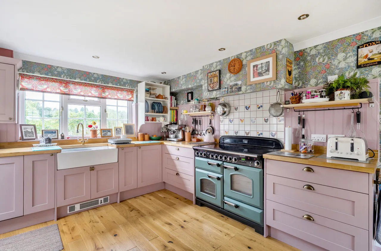 The Crescent, Romsey, SO51, photo 3