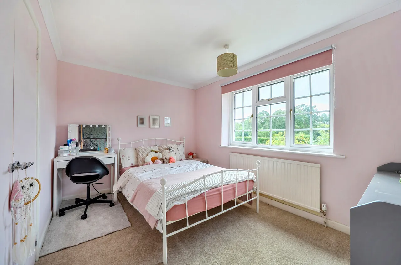 The Crescent, Romsey, SO51, photo 7