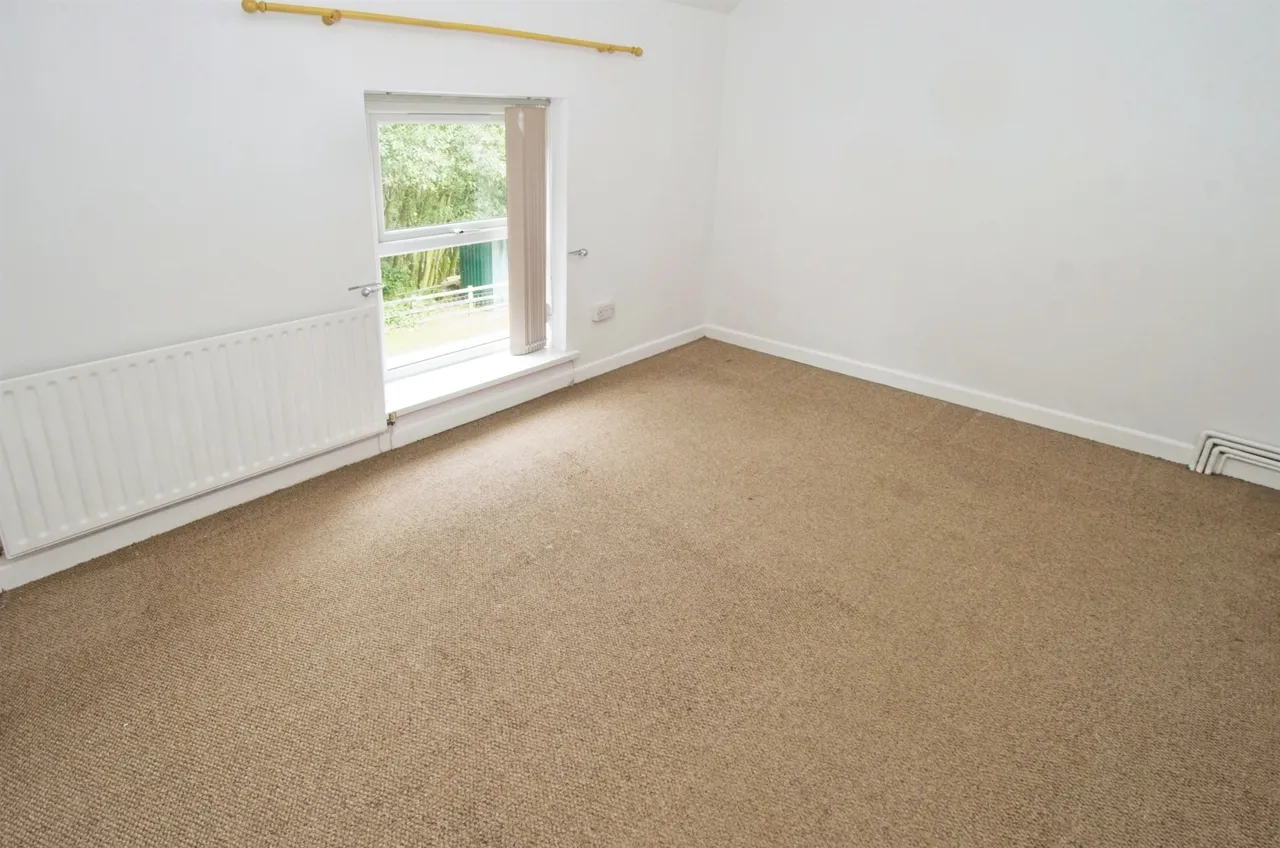 East Road, Ferndale, CF43, photo 12
