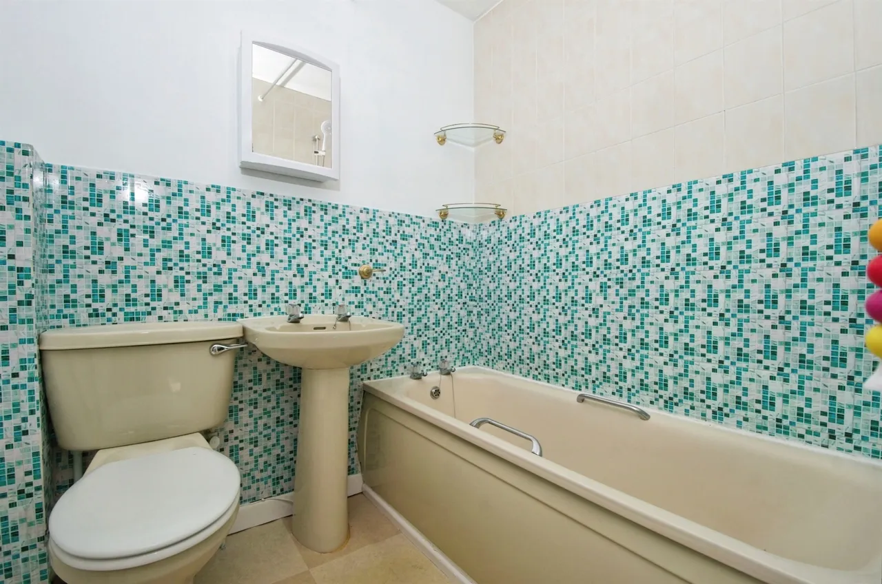 East Road, Ferndale, CF43, photo 9