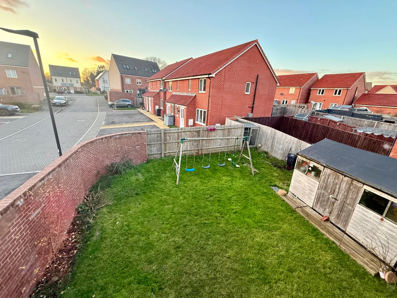 Clitchbury Close, Swindon, Wiltshire, SN3 6FP, photo 4