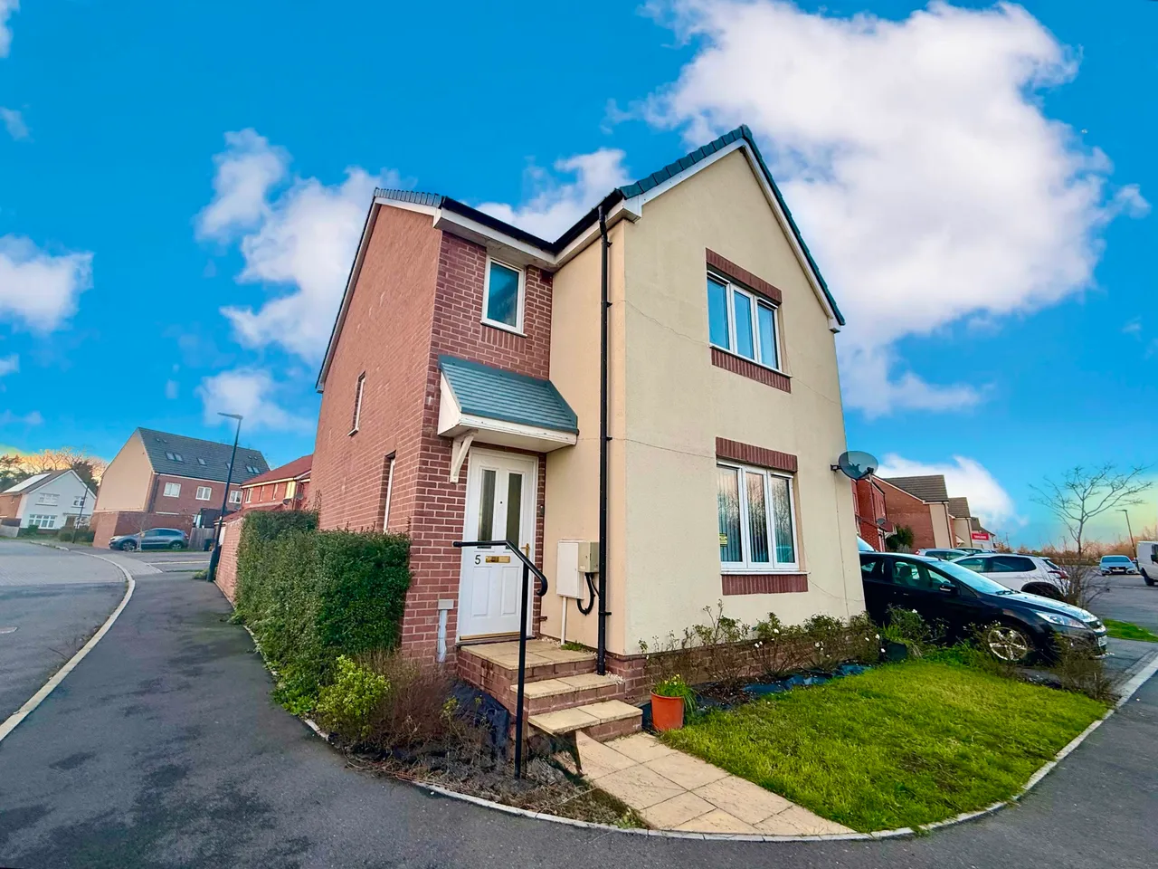 3 bed house for sale — Clitchbury Close, Swindon, Wiltshire, SN3 6FP