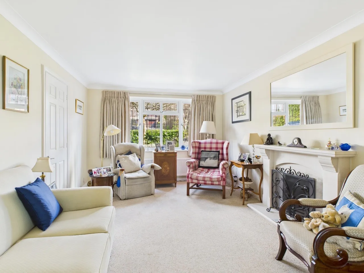 Solent Drive, Hatch Warren, Basingstoke, RG22, photo 3