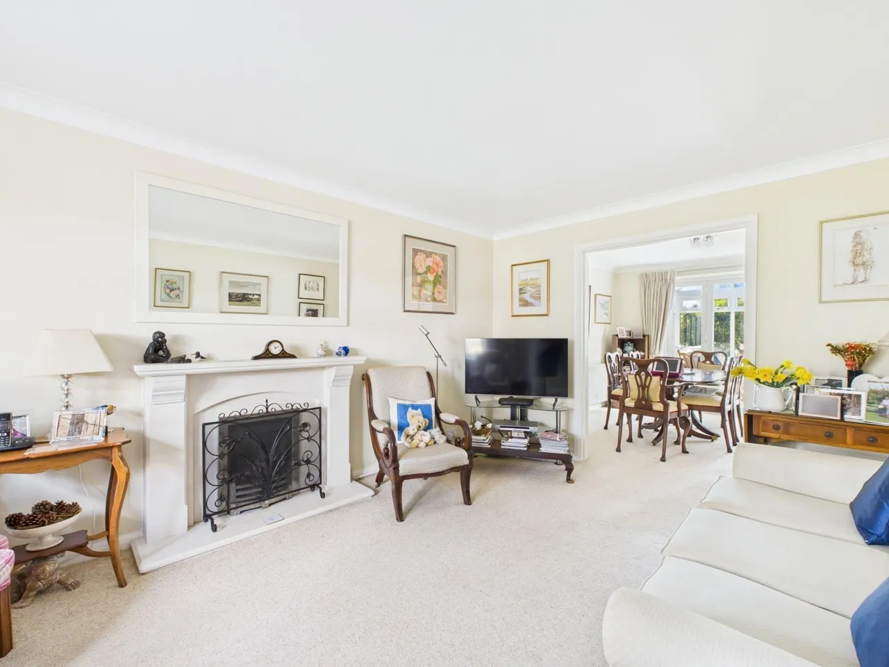 Solent Drive, Hatch Warren, Basingstoke, RG22, photo 2