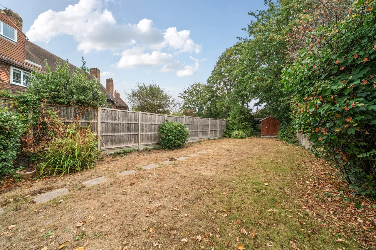 Well Hall Road, SE9, photo 7