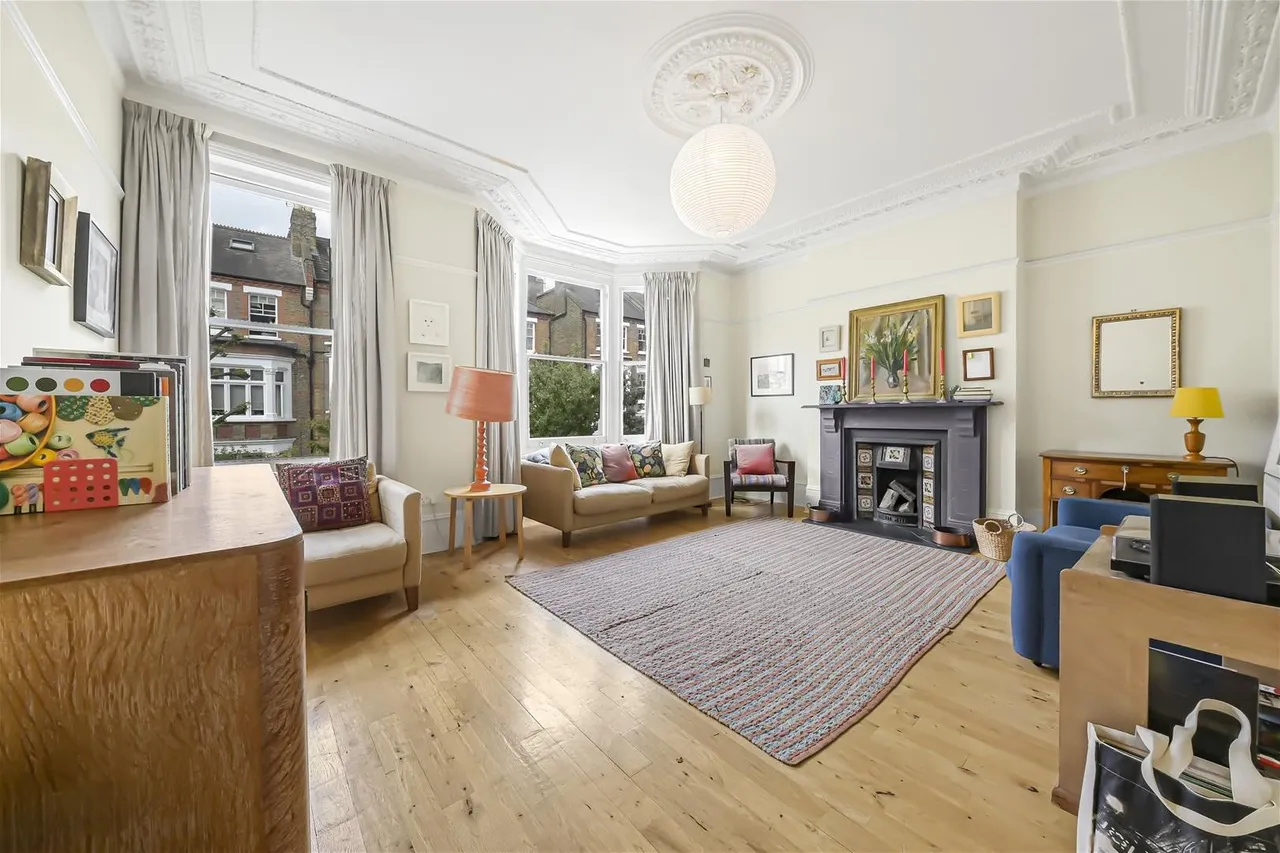 4 bed flat for sale — Estelle Road, London NW3 2JY