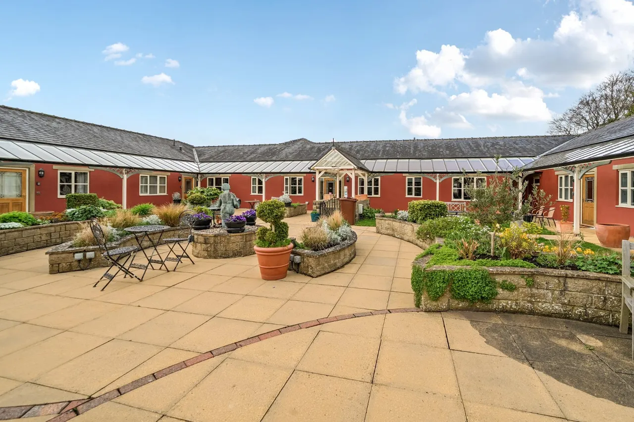 Carleton Road, Skipton, BD23, photo 10