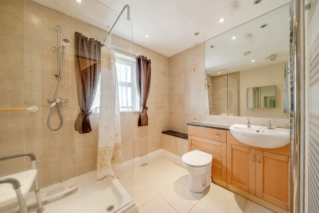 Carleton Road, Skipton, BD23, photo 4