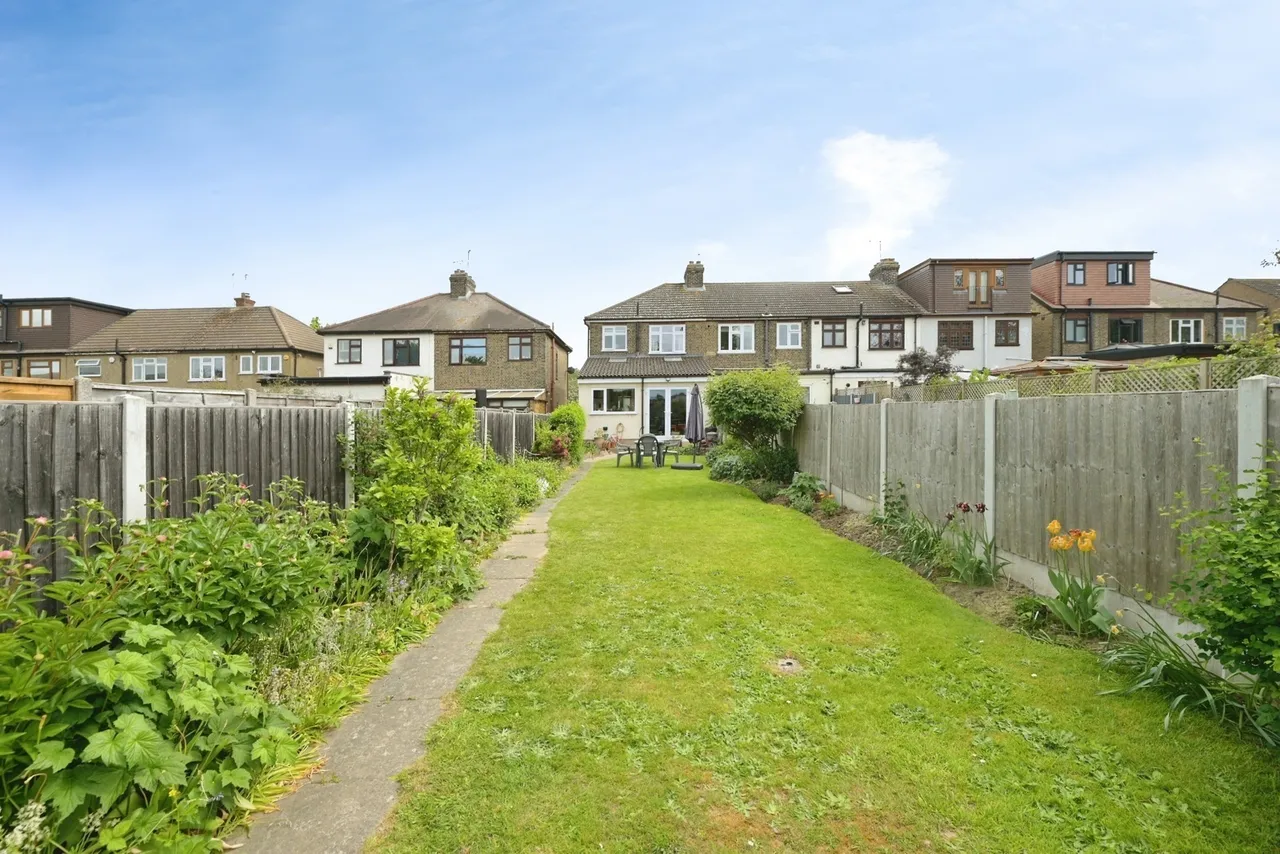 Cross Road, Mawneys, Romford, RM7, photo 15