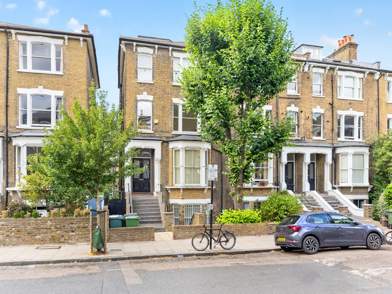 Highbury Hill, London, N5, photo 3