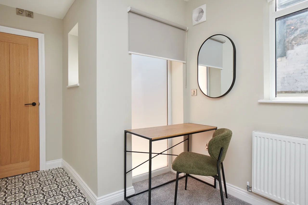 Room 2, Hope Drive NG7 1DL, photo 5