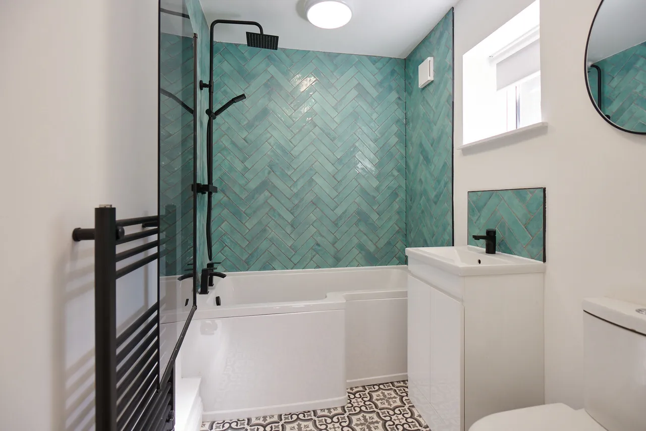 Room 2, Hope Drive NG7 1DL, photo 7