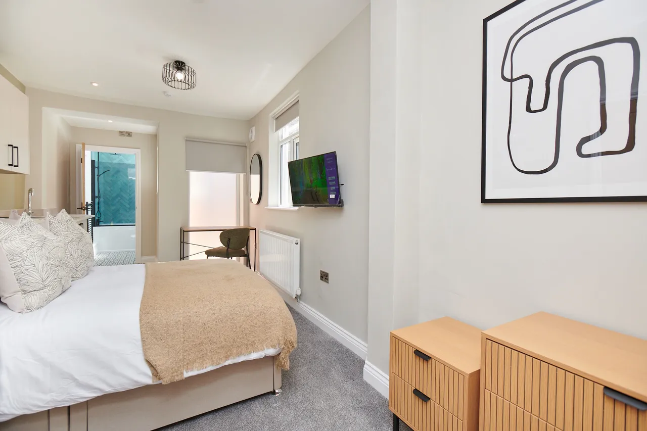 Room 2, Hope Drive NG7 1DL, photo 2