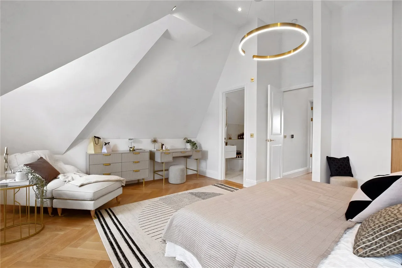The Ridgeway, Enfield, EN2 8PD, photo 5