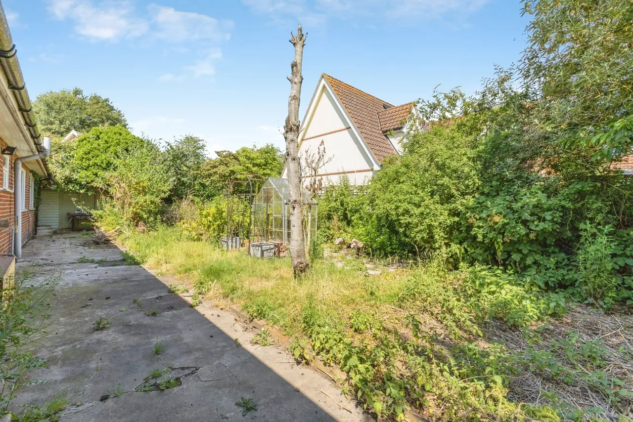 Kenninghall Road, Banham, NR16, photo 21