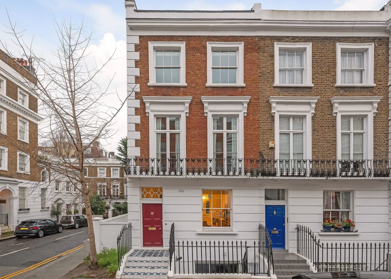 4 bed house to rent, Oakley Street, Chelsea, SW3