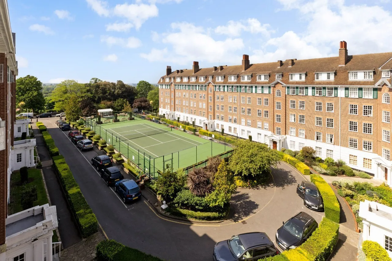 Richmond Hill Court, Richmond, TW10, photo 8
