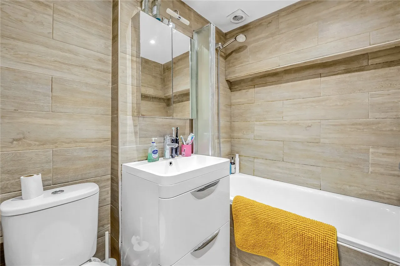 Kew Road, Richmond, TW9, photo 7