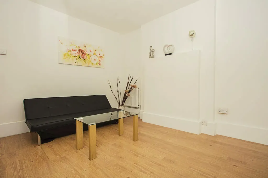 2 bed flat for sale, Falmouth Road, SE1
