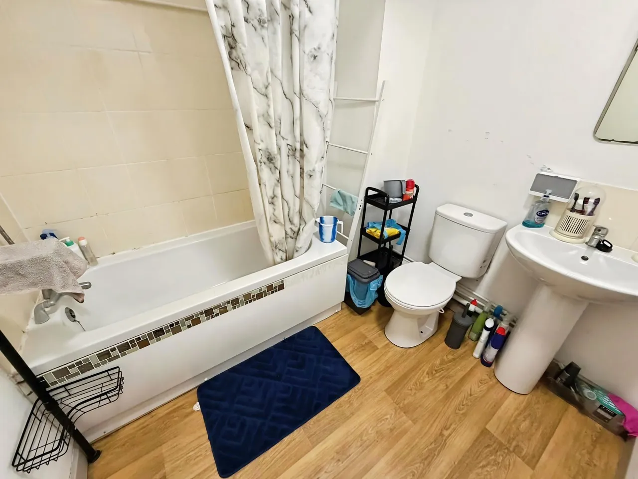 Misterton Court, Ortonplaza, PE2, photo 7