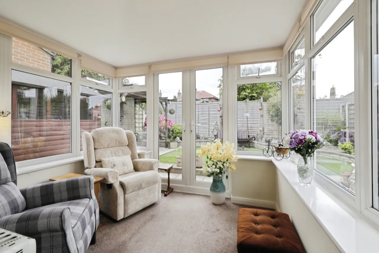 Woodlands Rise, Harrogate, North Yorkshire, HG2, photo 4