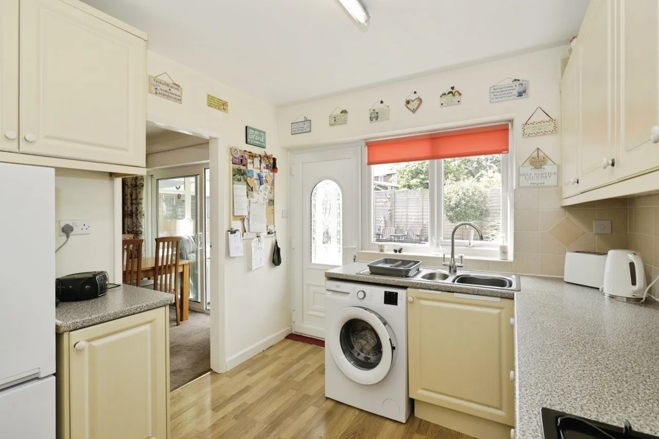 Woodlands Rise, Harrogate, North Yorkshire, HG2, photo 5