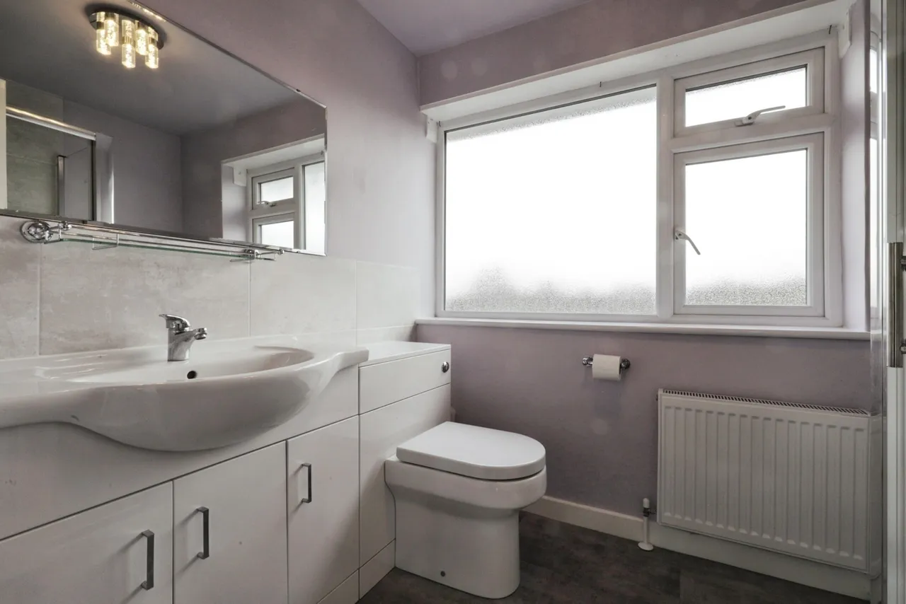 Woodlands Rise, Harrogate, North Yorkshire, HG2, photo 13