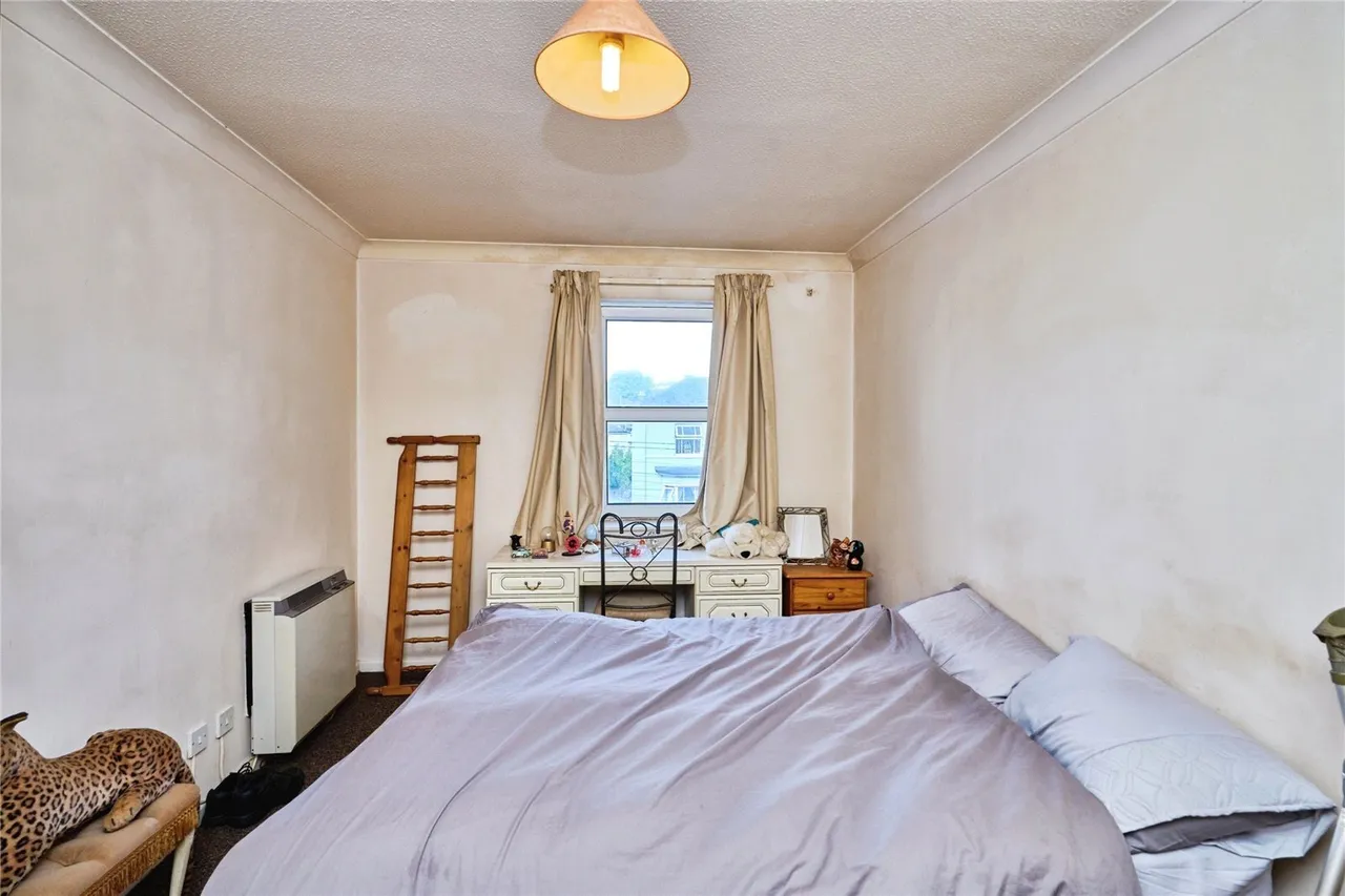 Park Road, Ryde, PO33, photo 9