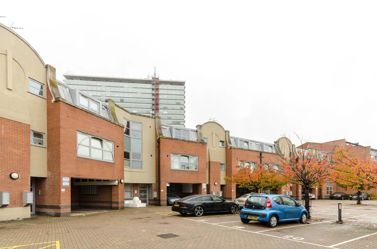 Surbiton, KT5, photo 8