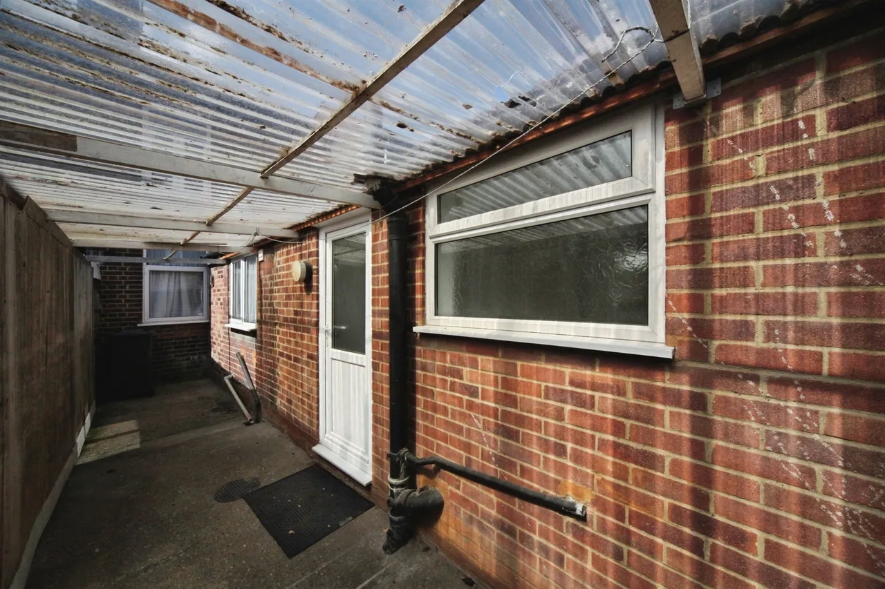 High Town Road, Luton, LU2, photo 11