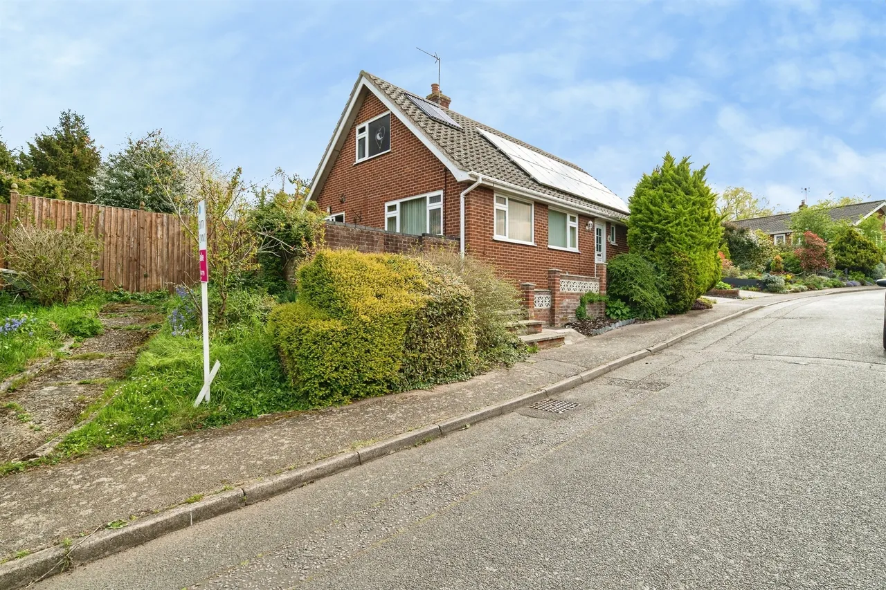 4 bed house for sale — Redenhall Road, Harleston