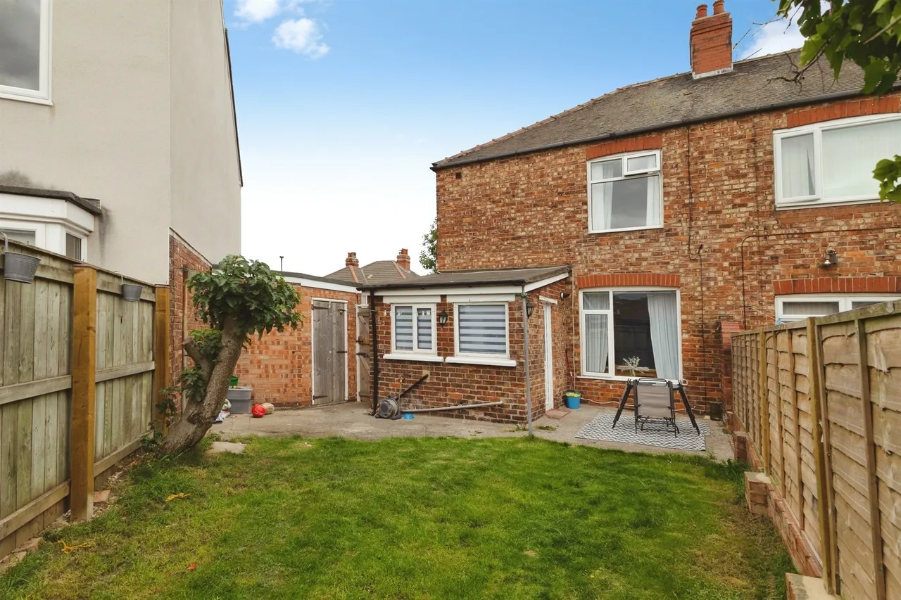 Chester Road, Redcar, TS10, photo 14