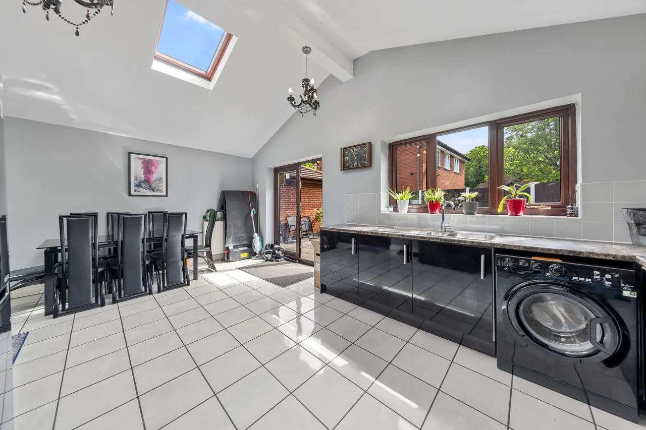 Cabot Close, Old Hall, Warrington, Warrington, WA5 9QQ, photo 11