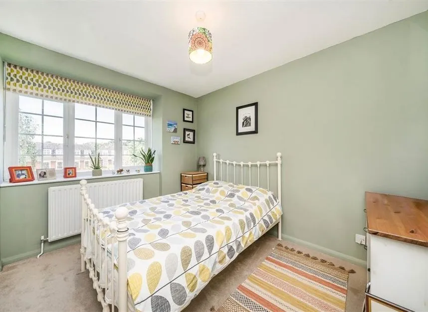 Broom Road, Teddington, TW11, photo 5