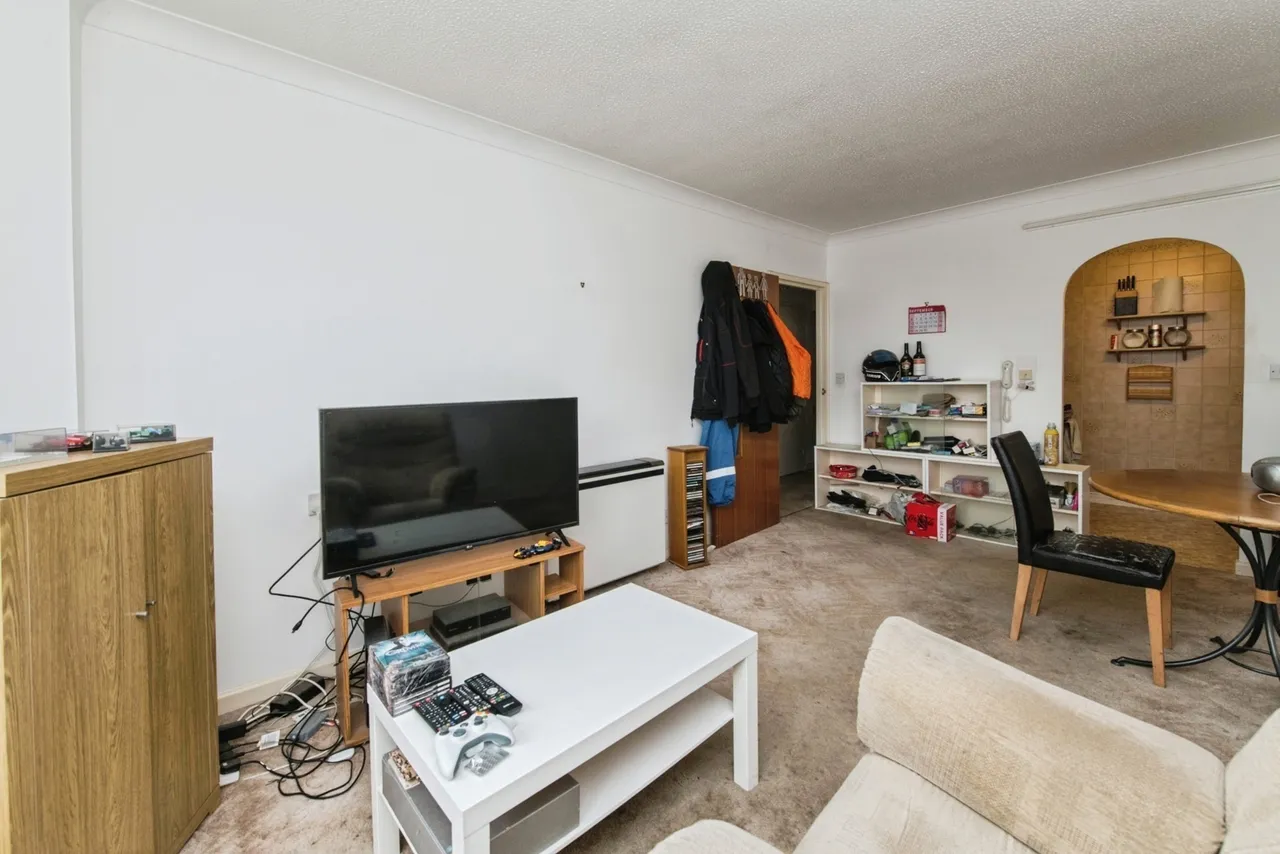 King Street, Honiton, EX14, photo 4