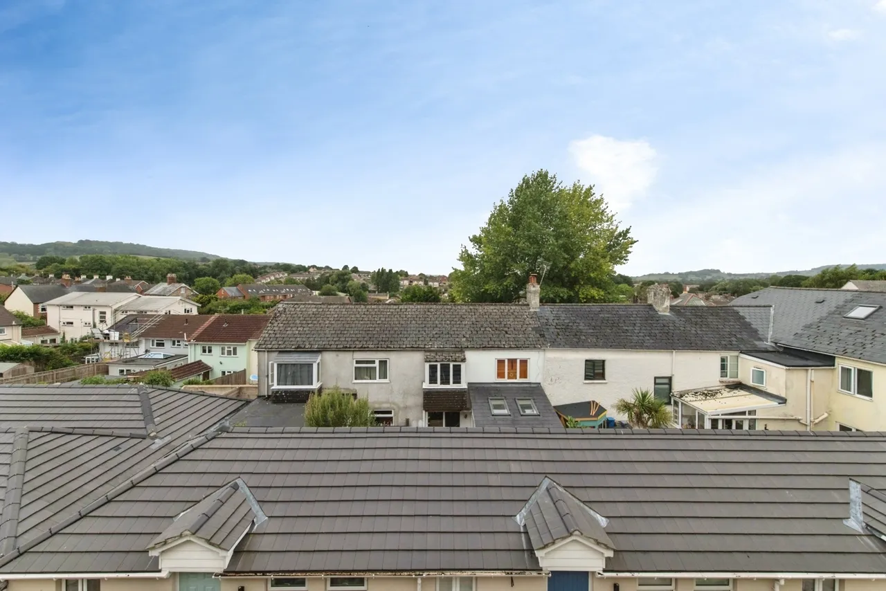 King Street, Honiton, EX14, photo 15