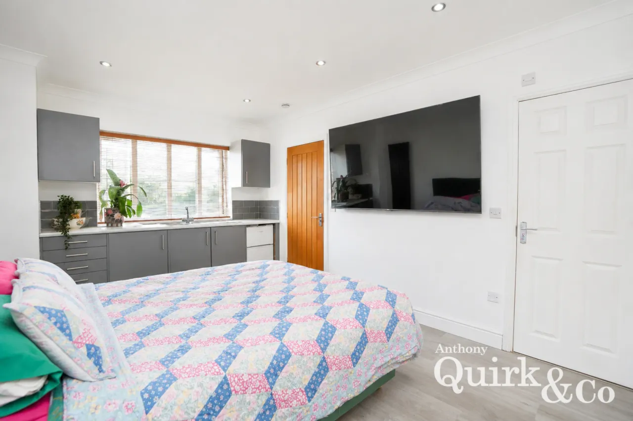 Magnolia Close, Canvey Island, SS8, photo 11