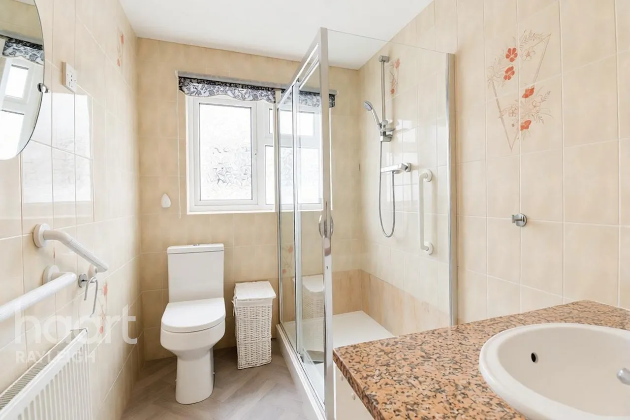 Oakhurst Road, Rayleigh, SS6, photo 14