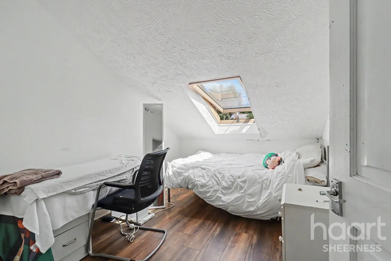 Waverley Avenue, Minster, ME12, photo 10
