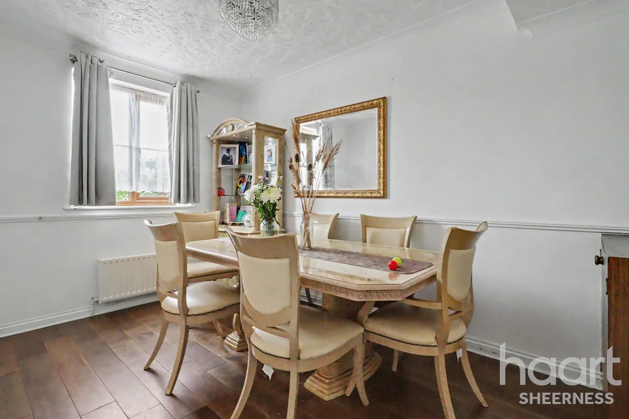 Waverley Avenue, Minster, ME12, photo 17