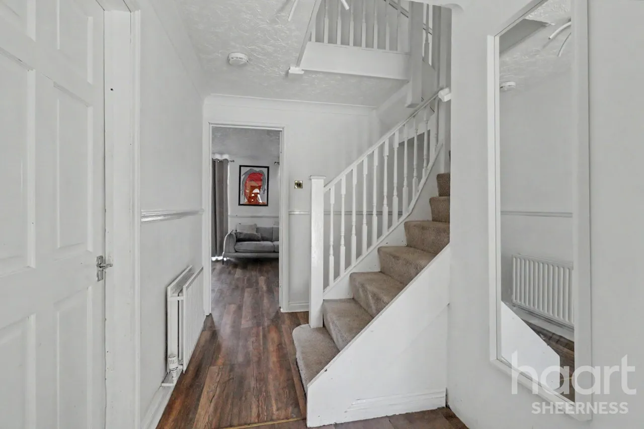Waverley Avenue, Minster, ME12, photo 6