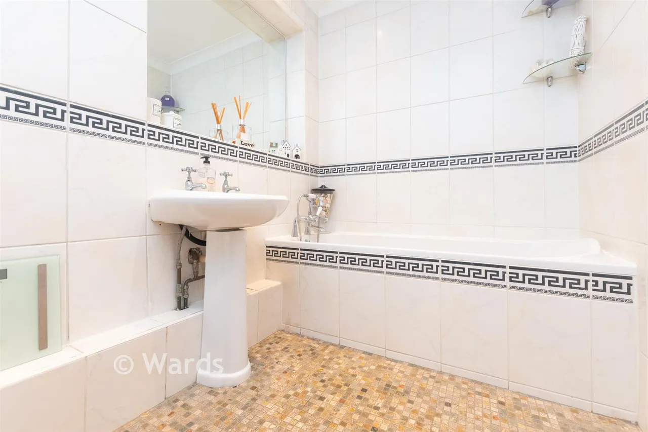 Phelps Close, West Kingsdown, TN15, photo 12