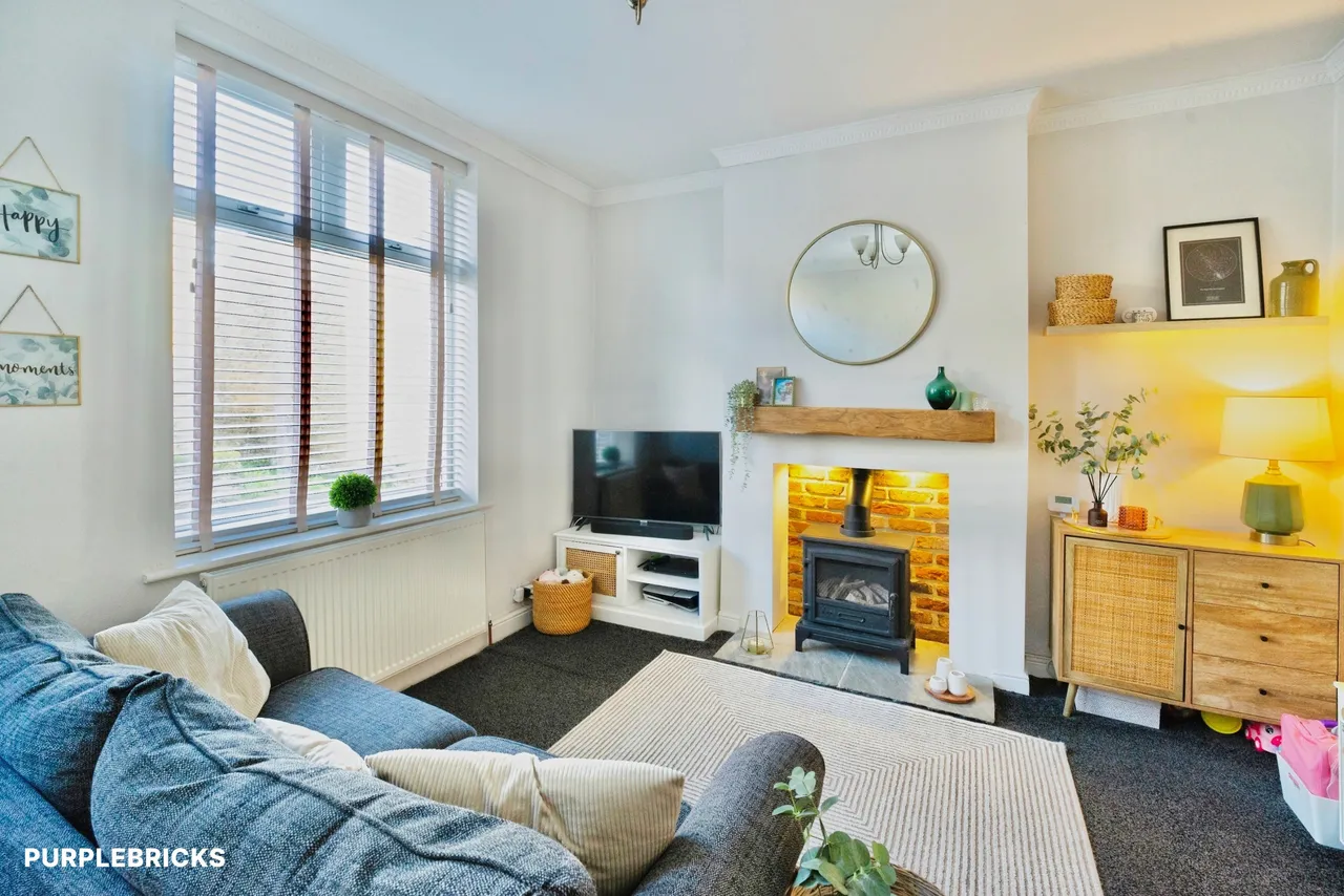 Wood Vine Street, Pudsey, LS28, photo 4