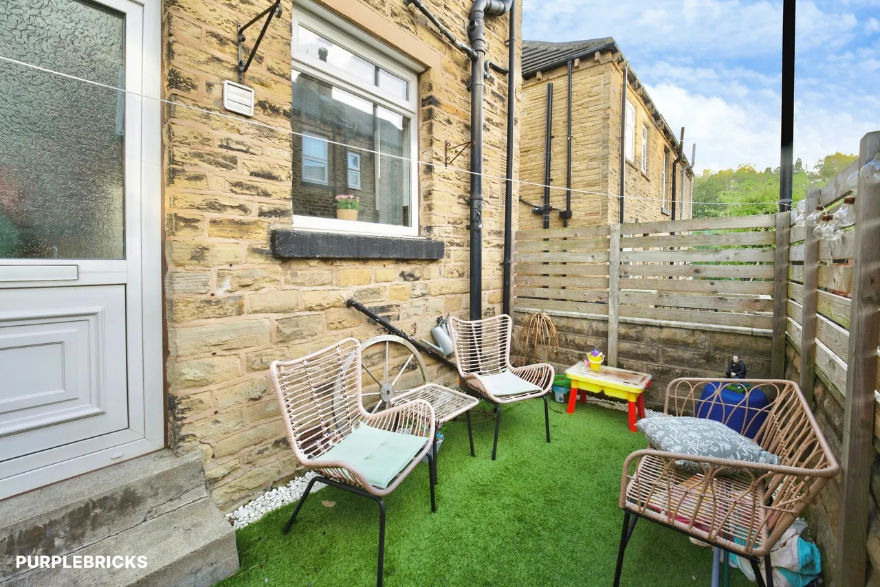 Wood Vine Street, Pudsey, LS28, photo 20